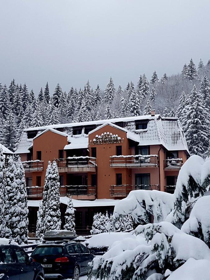 Pension Pantheon Poiana Brasov Luaran gambar
