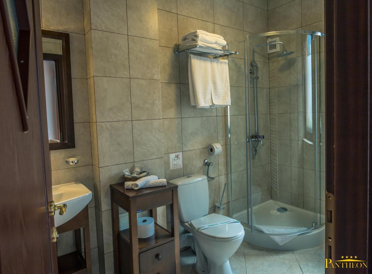 Pension Pantheon Poiana Brasov Luaran gambar