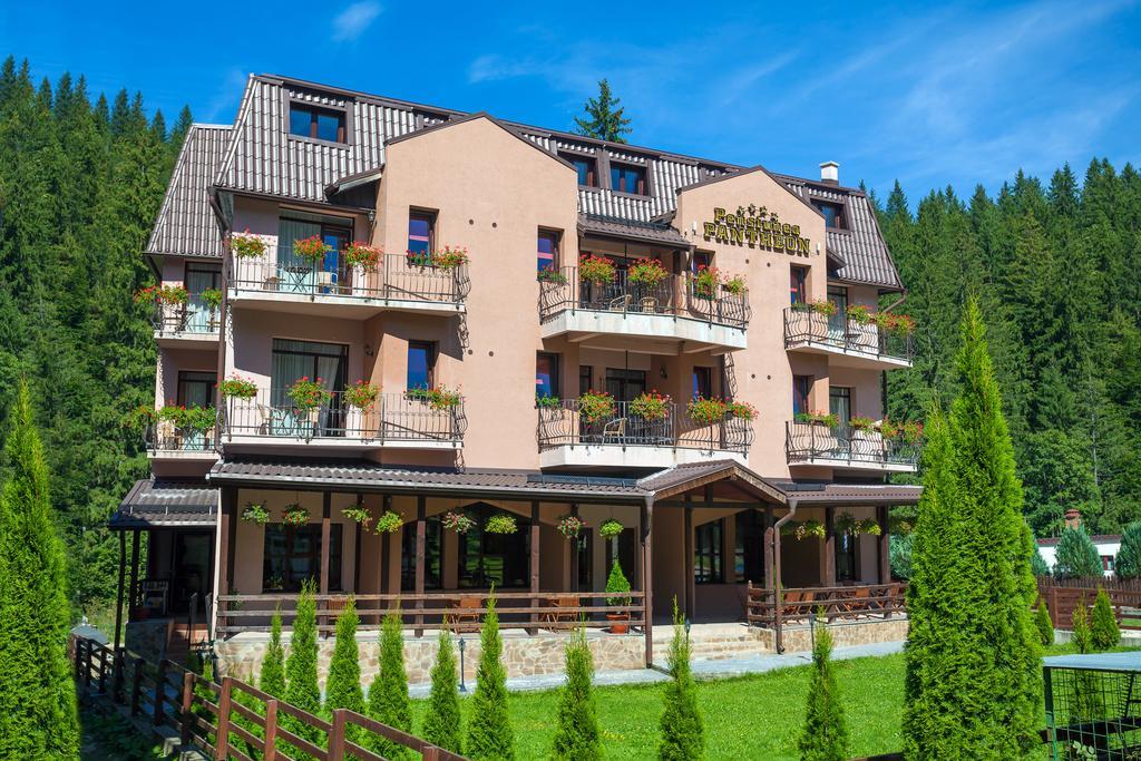 Pension Pantheon Poiana Brasov Luaran gambar