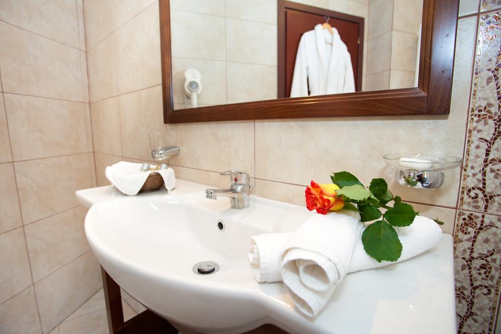 Pension Pantheon Poiana Brasov Bilik gambar
